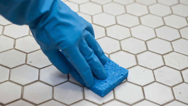 grout and tiles cleaning (2)